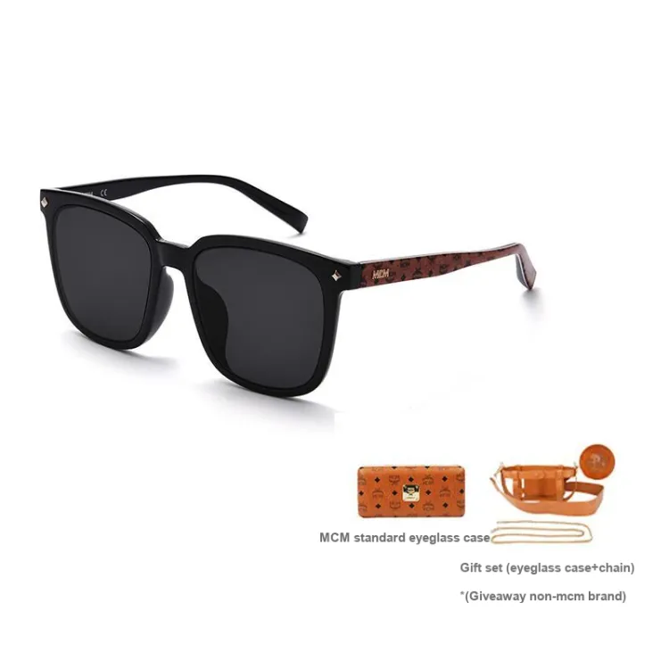 Universal Fit Laurel Rectangular Sunglasses Black | MCM ®US