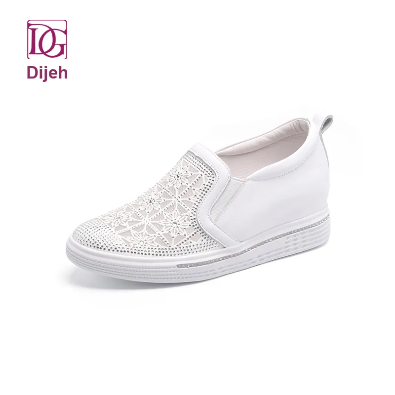 DG Durable Breathable Low Top Casual Shoes 5cm Women's White-2