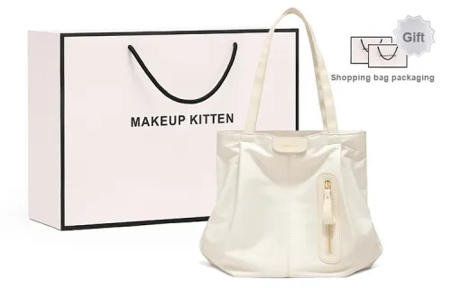 MAKEUP KITTEN Shoulder Bags