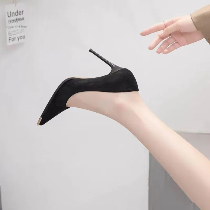 Xingdiman Slim Heel High Heels Women's Black Gift Box Set-5