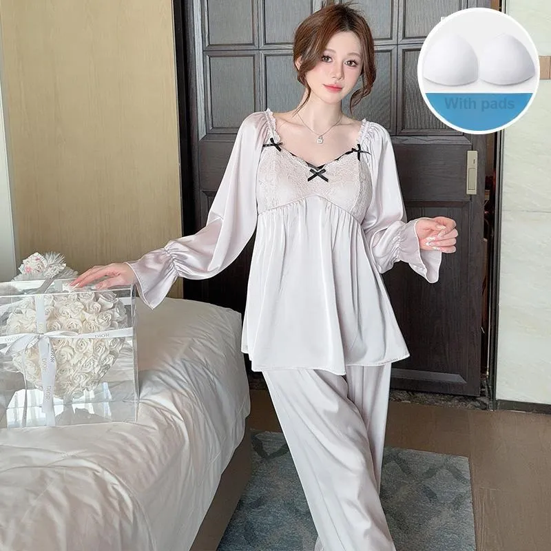 Sleeping Beauty Pajama Set Women's Light Purple-3