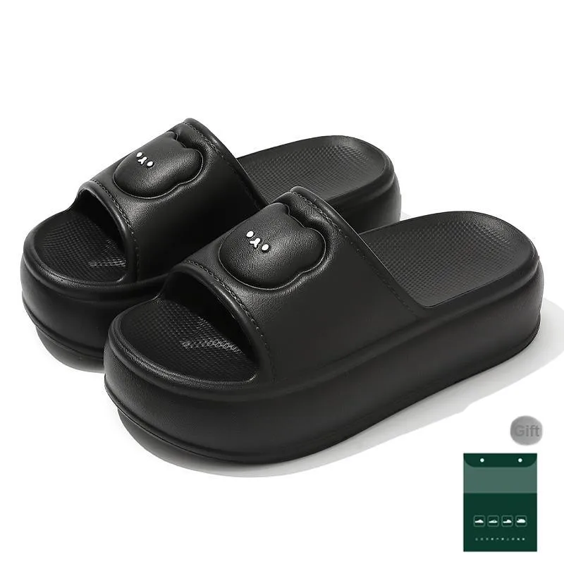 Red bean Slippers / Home Slippers