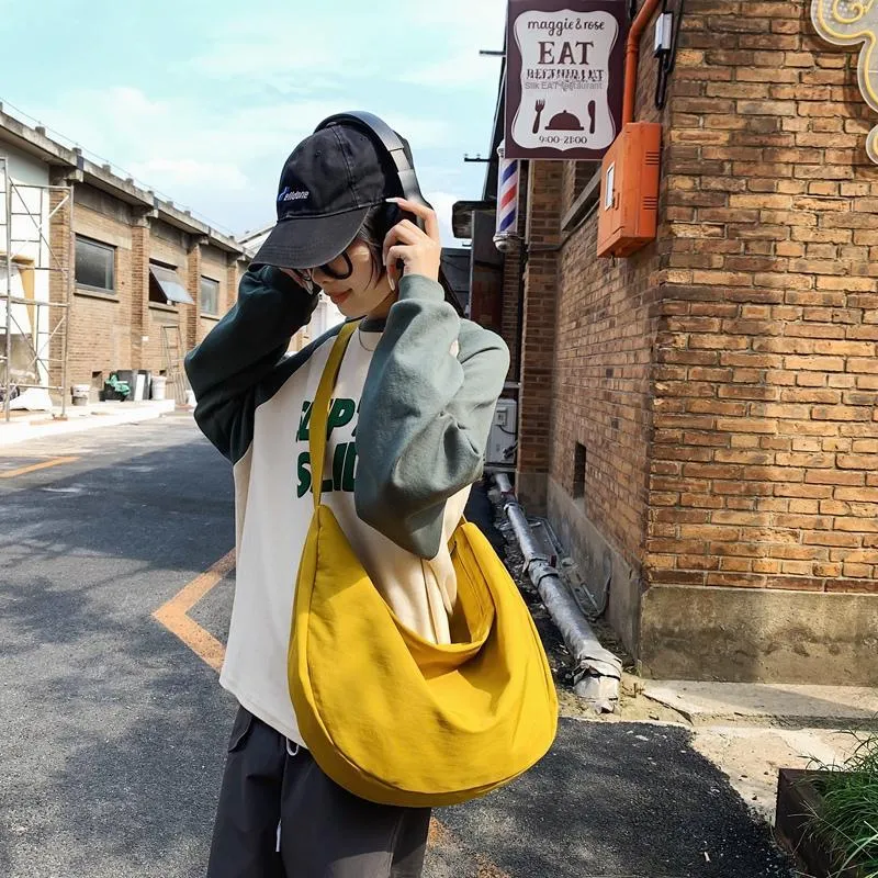 GOBLIN SHARKS 1759 Nylon Dumpling Bag Shoulder Bag Regular Unisex Multicolor-1