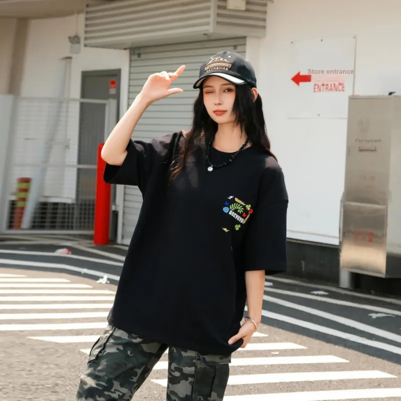 YK&YB T Shirts Unisex-4