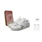 White[Free Brand Socks]