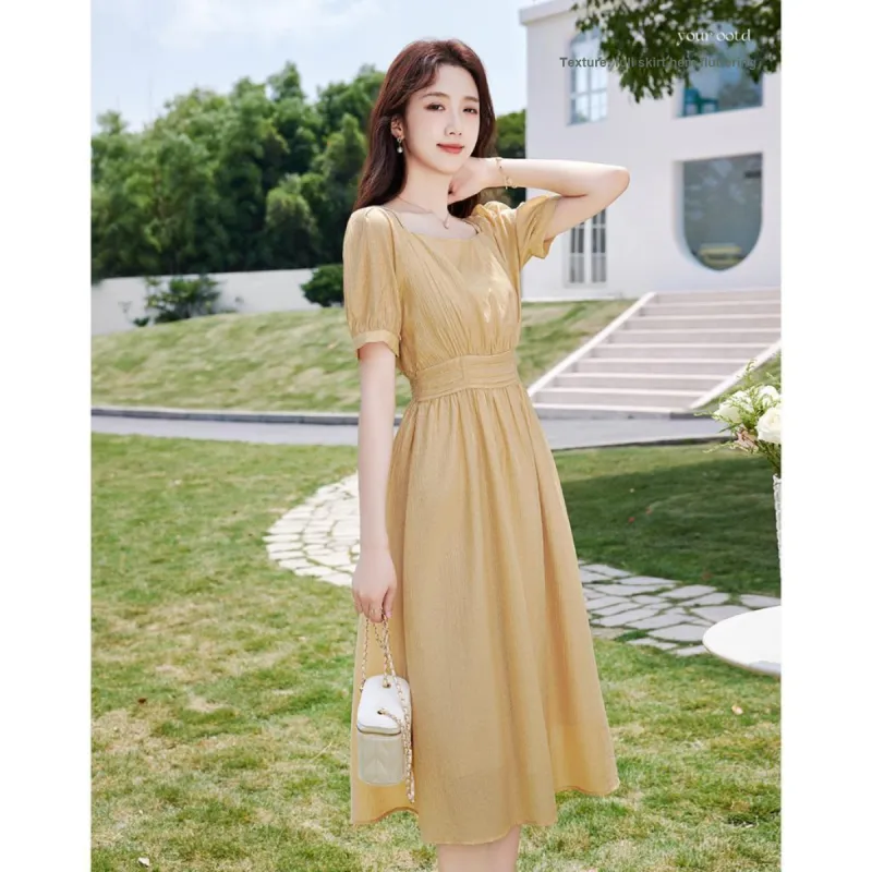 Like The Age Of Water Short Sleeved Dress Women's Yellow-2