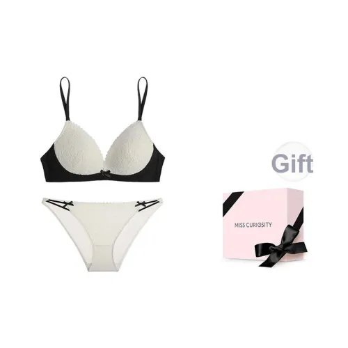 MISS CURIOSITY Молочный жемчужно-белый Одежда Комплекты Женское нижнее белье Подарочные коробки