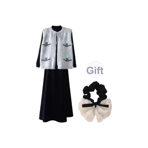 BABYLYCHEE STUDIO Комплект с юбкой Женские