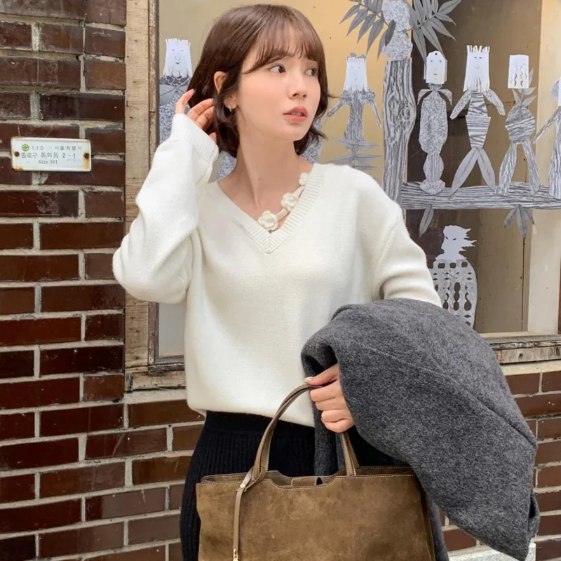 Fstudio Korean Style Laid Back 100% Australian Sheep Wool V Neck Top Floral Knitted Sweater Unisex-2