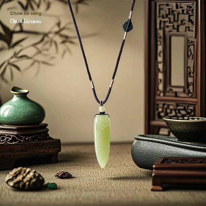CHOW TAI SENG Hetian Jade Pendants Green Jade Unisex-4