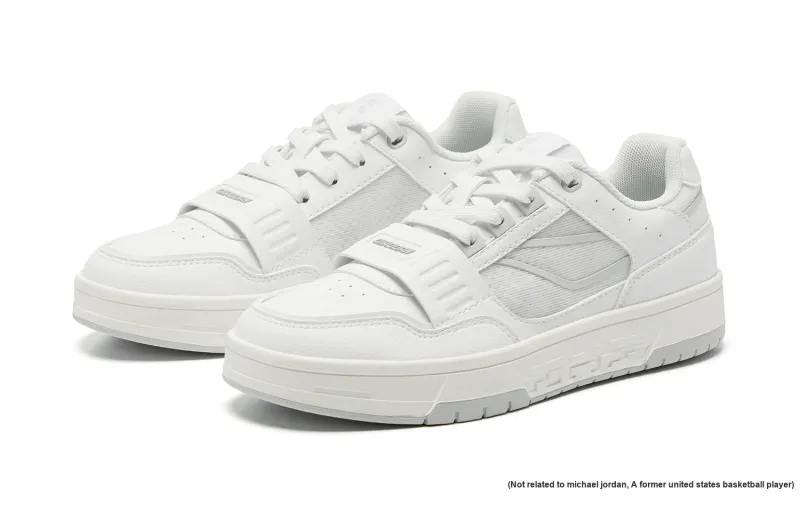 QIAODAN Dry Anti Slip Wear Resistant Low Top Skateboard Shoes Women's Jordan White Gray Silver-2