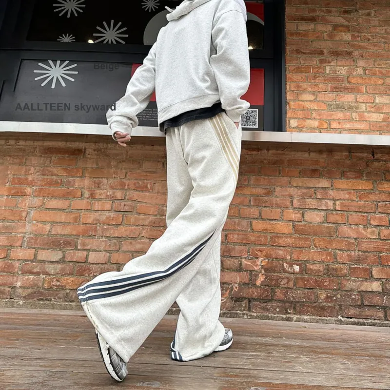 JUNGLE PANDA Knitted Sports Pants Unisex-4
