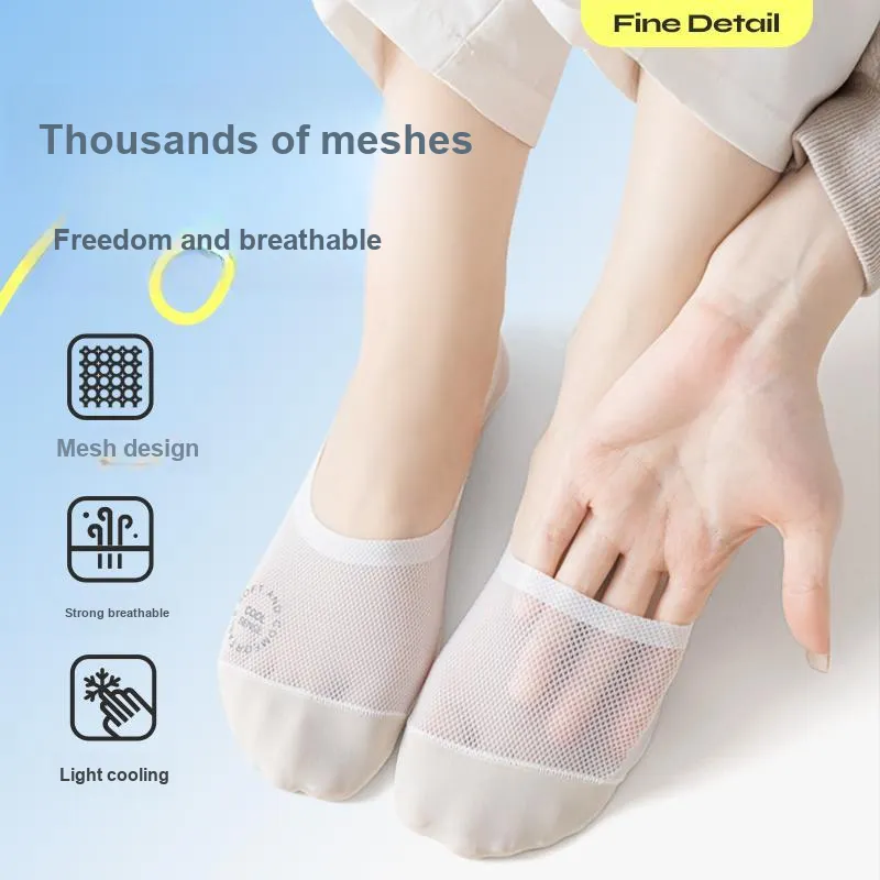 JKN Women's No Show Socks-1