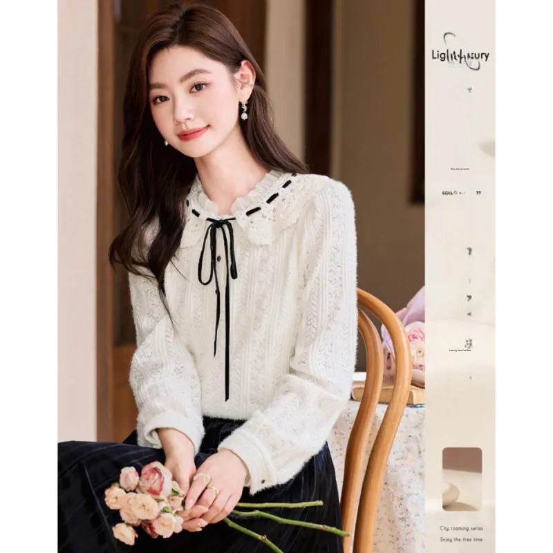 Like The Age Of Water Winter Sweatshirt Regular Women's Apricot-1