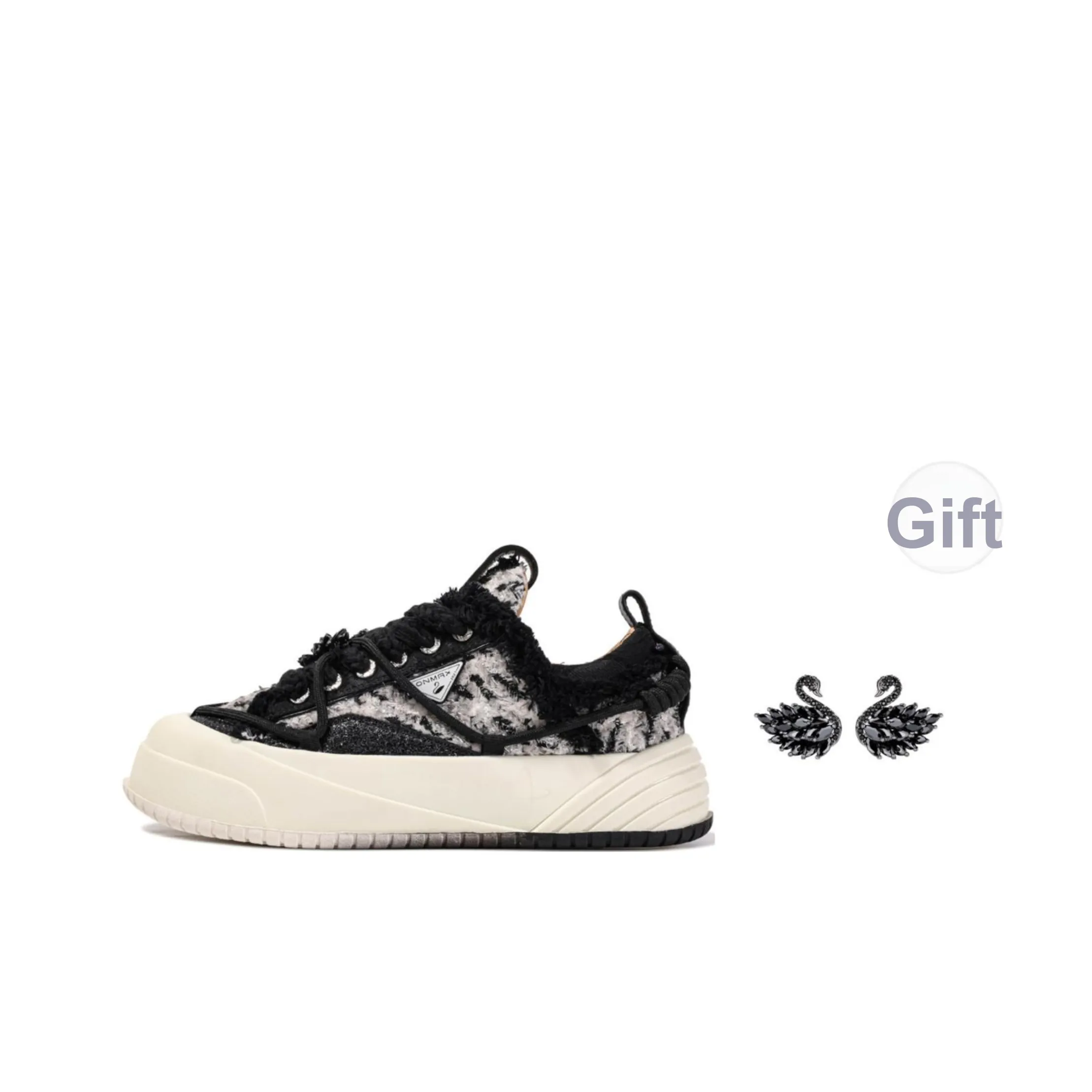 ON MAX Paper Airplane Series Skateboard Shoes Unisex Low top Black/White