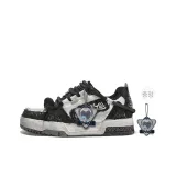 Panda Black Distressed+Giveaway