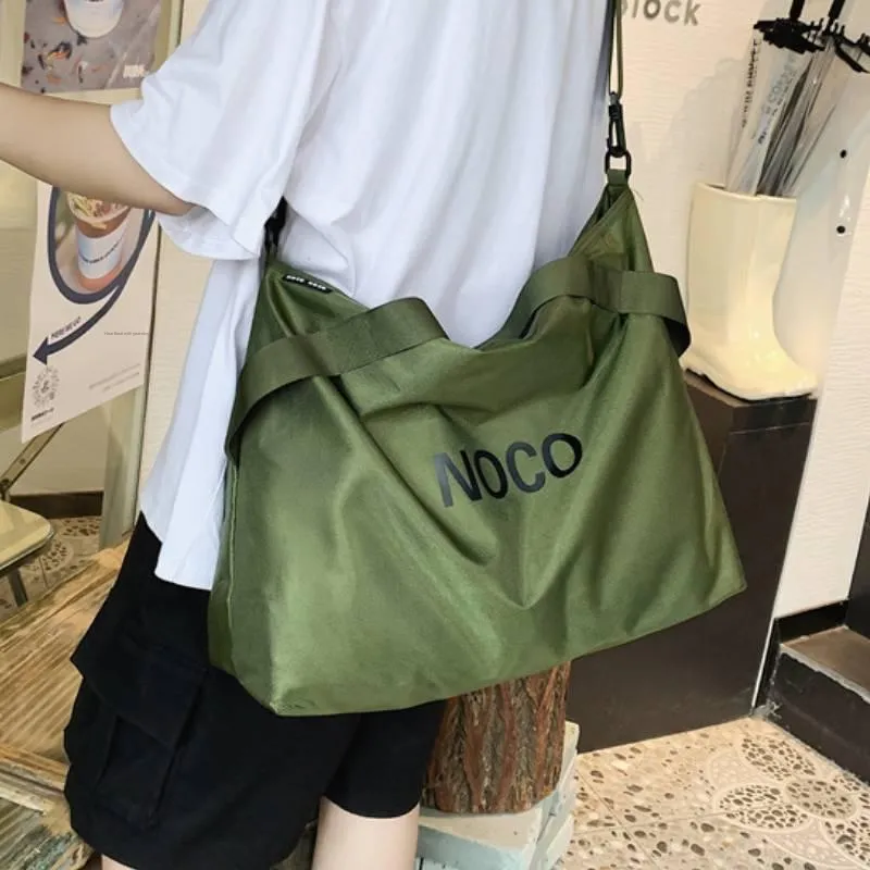 Simple Large Capacity Travel Bag-1