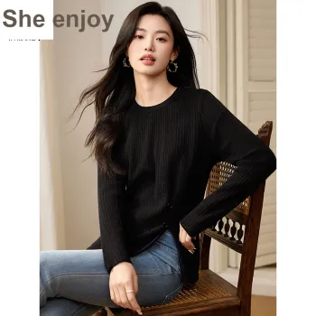 She Enjoys Knitwear Women's Ecru