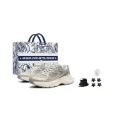 Brown/Gray (Floral Gift Bag+Stars Shoe Accessories)