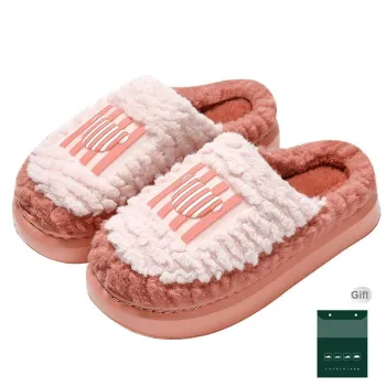 Red bean Slippers / Home Slippers