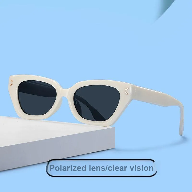 Yamaichi Maru TR90 Cat Eye Sunglasses Unisex-3