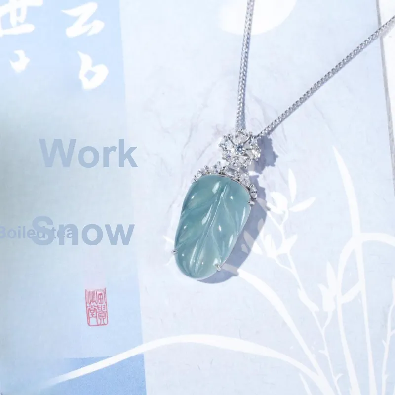 Clear Snow Ice Glutinous Necklaces Unisex-7