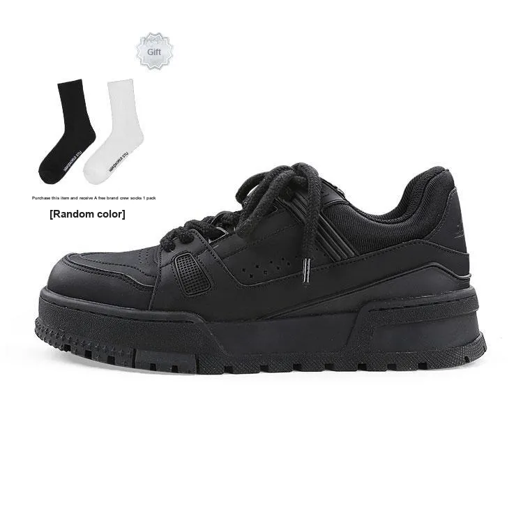 HANQIAORIJI Black Blood Series Skateboard Shoes Unisex Low Top Black