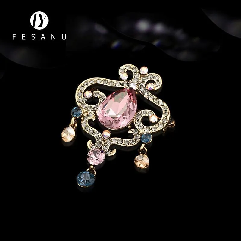 Lan Ying Crystal Brooches Women's-2
