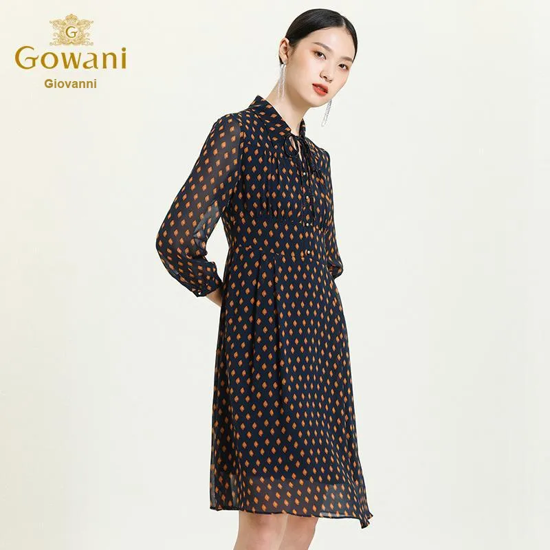 QIAOWANNI Long Sleeved Dress Women's Gold Leaf Pattern-4