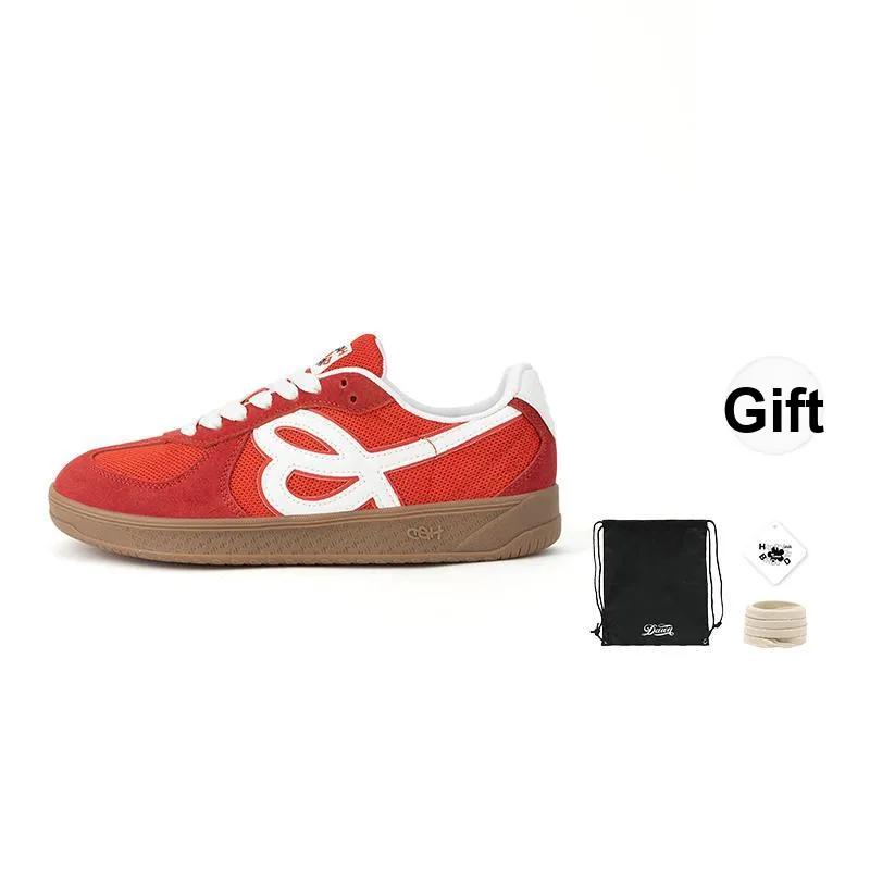 Happy Birds Day X WE FLOWER German Army Trainers Unisex Low top White