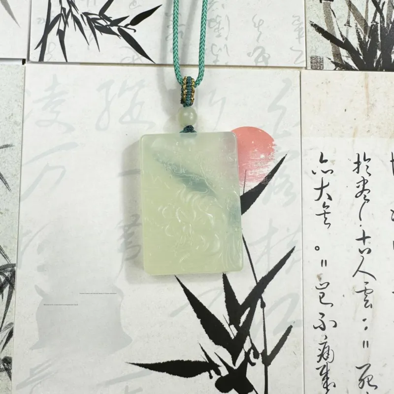 Tang Zhi Natural Serpentine Jade Necklaces Women's-1