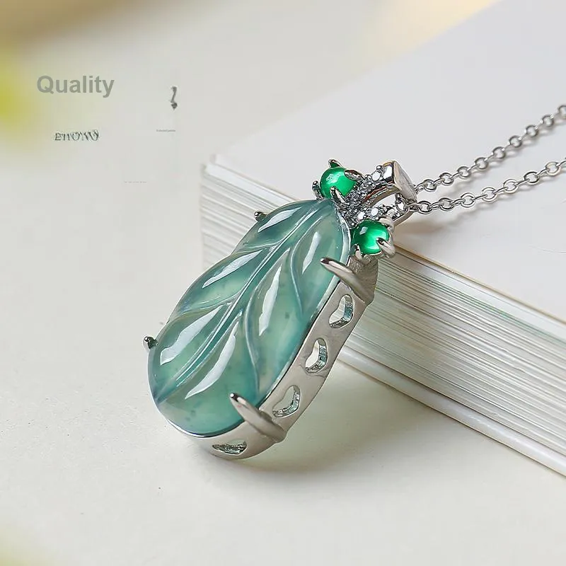 With The Heart Of The Jade Ice Glutinous Jadeite Necklaces Women's-3