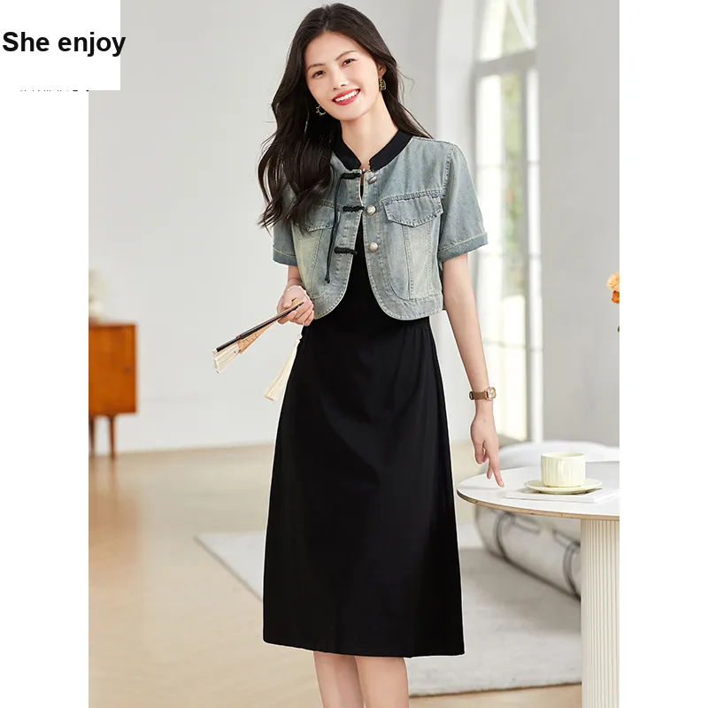 She Enjoys Short Sleeved Dress Women's-4