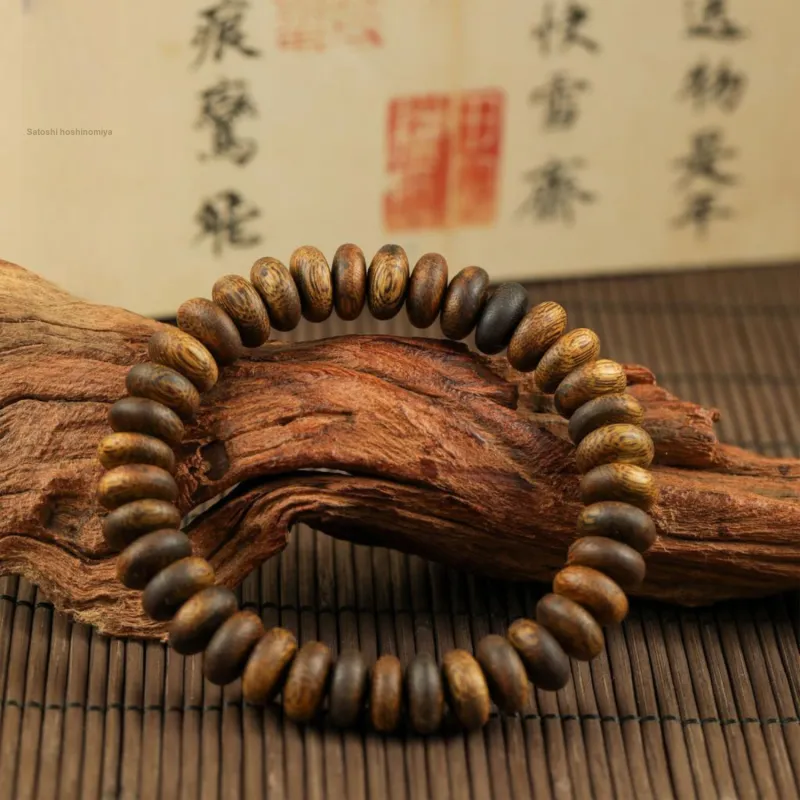 Three Treasures Kyara Precious Wood Bracelets Unisex-2
