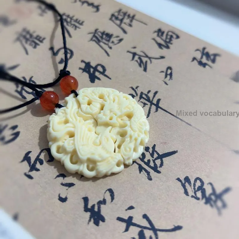 KiNGZiT Ivory Nut Necklaces Unisex-2