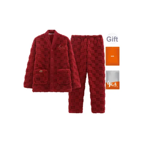 Удобный и освежающий комплект пижам мужского пола красный