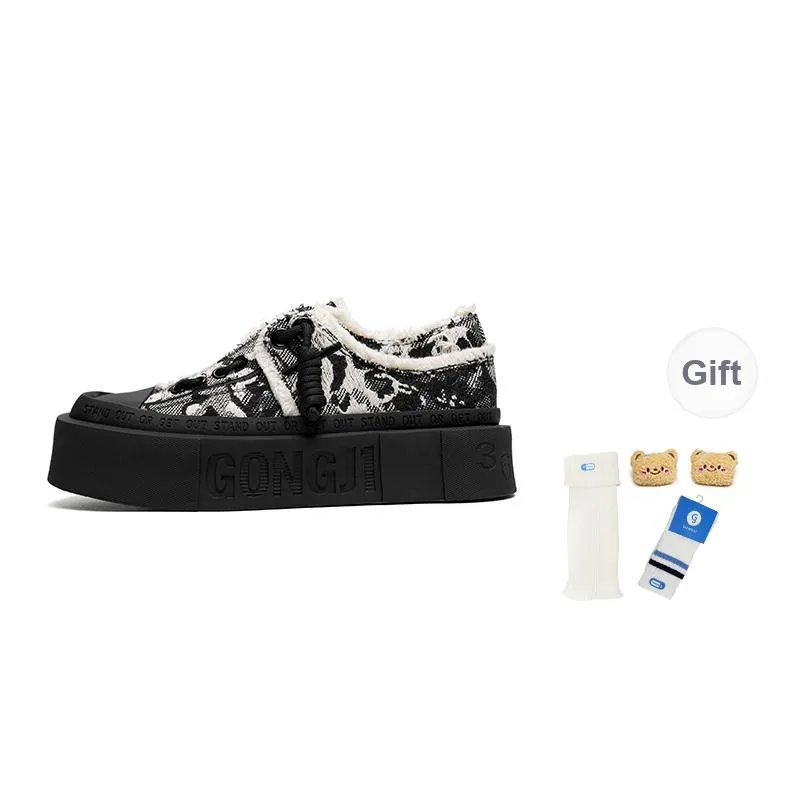 GONGJI Anti-Slip Wear-Resistant Mid-Top Skateboard Shoes Women's Black-0