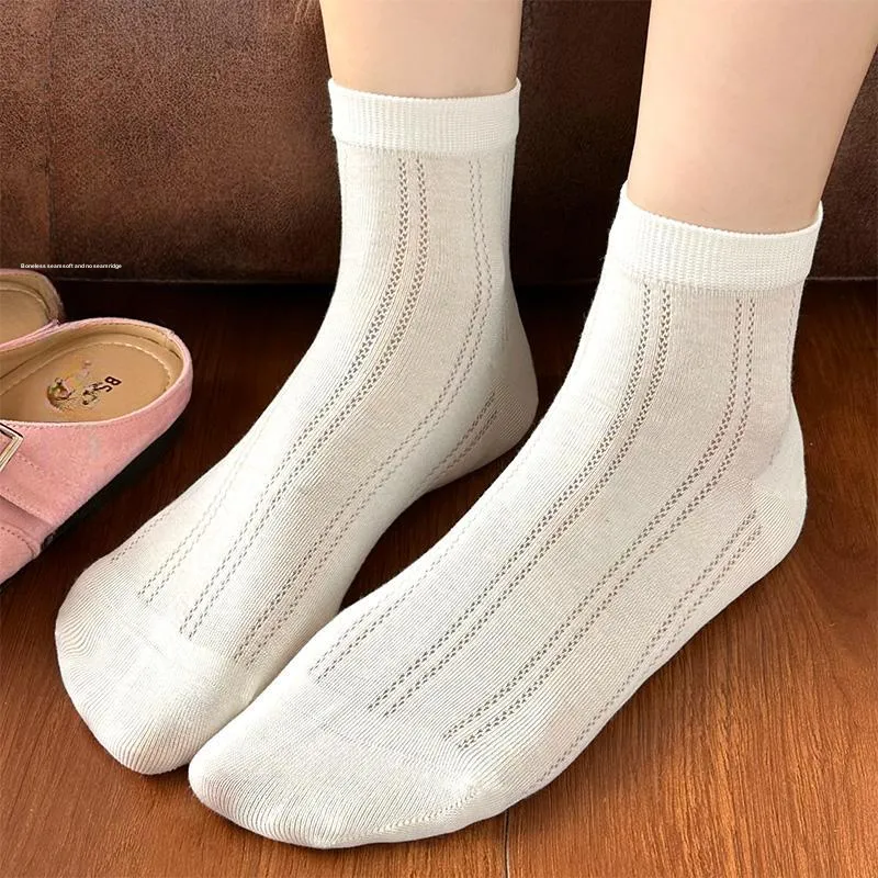 Moremoli Mid Calf Socks Women's 4 Pack-3