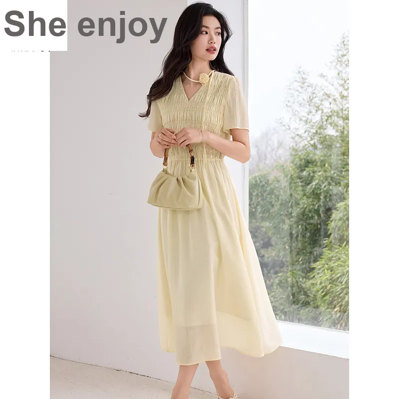 She Enjoys Short Sleeved Dress Women's Light Yellow-5