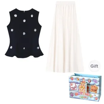 Gentle Welcome Skirt Set Women's