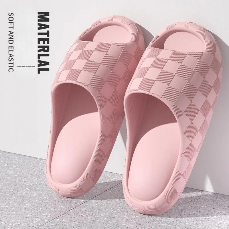 Lighthearted Summer Slippers EVA Square Checkered Squashy And Bouncy Feeling Thickened Slip Resistant Slippers-6