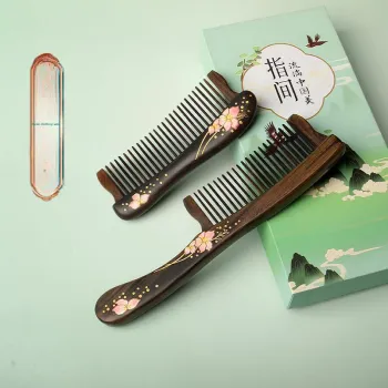 Gentle Welcome Natural Jingguibao High End Comb Box Birthday Inlaid Tooth Painted Sandalwood Comb For Women's Comb Hair
