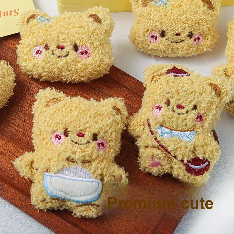 Yi Bu Kang Plush Pendants Unisex-3