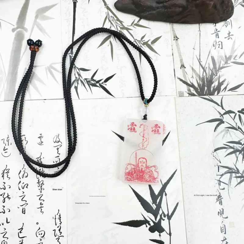 Tang Zhi Serpentine Jade Necklaces Unisex-1