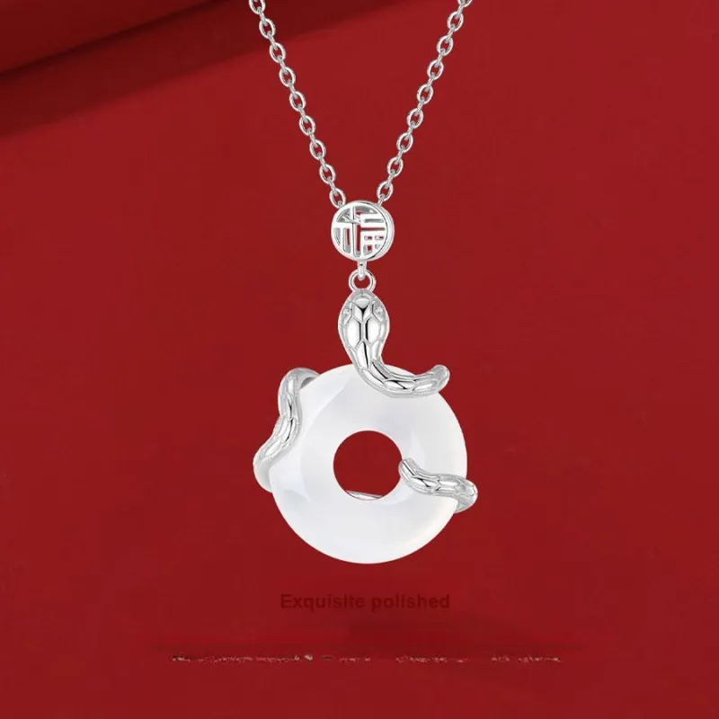 Master Kim Chalcedony Necklaces Unisex-1