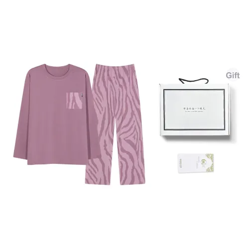 Song Qianya Пижамный комплект женский цвет на изображении