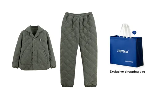 Floating light islands Men Pajama Sets