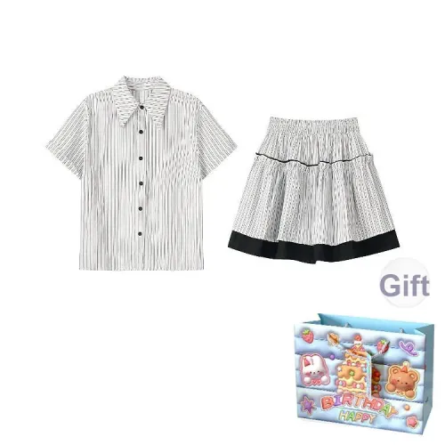 Gentle Welcome Skirt Set Women's