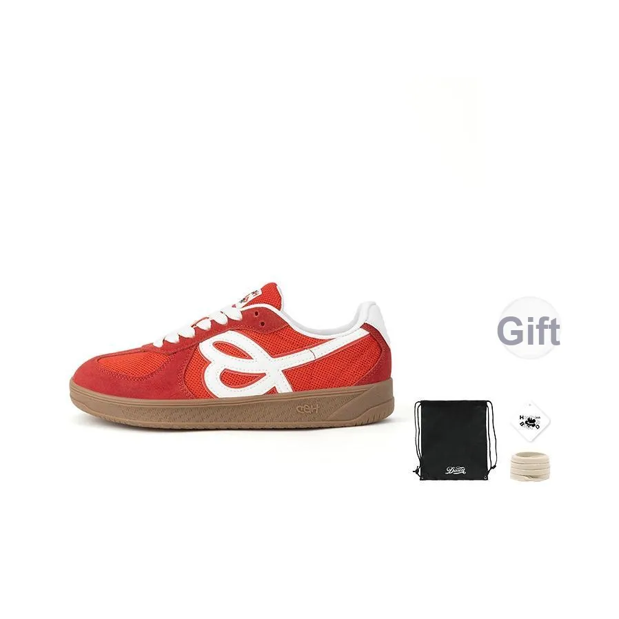WE FLOWER German Army Trainers Unisex Low top White