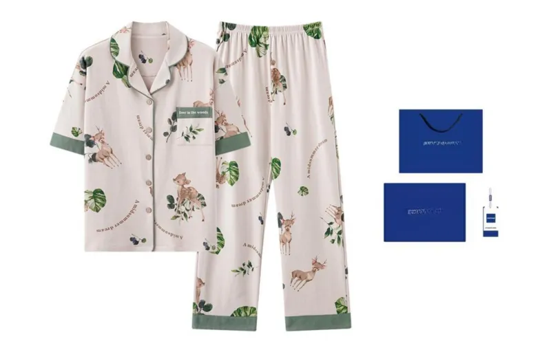 Floating Light Islands Pajama Set Women's Gift Box Set Apricot-0